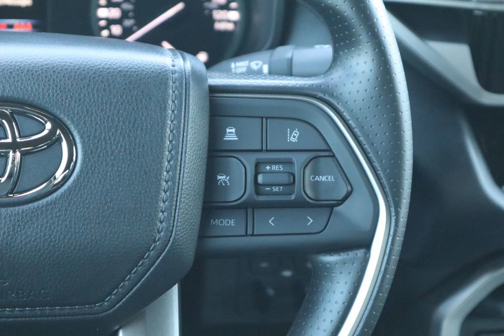 New 2026 Toyota Tundra SR5 image 12