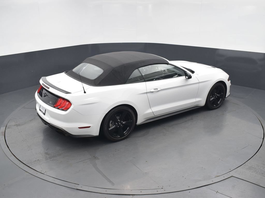 Used 2021 Ford Mustang Convertible w/ Equipment Group 101A RWD image 36