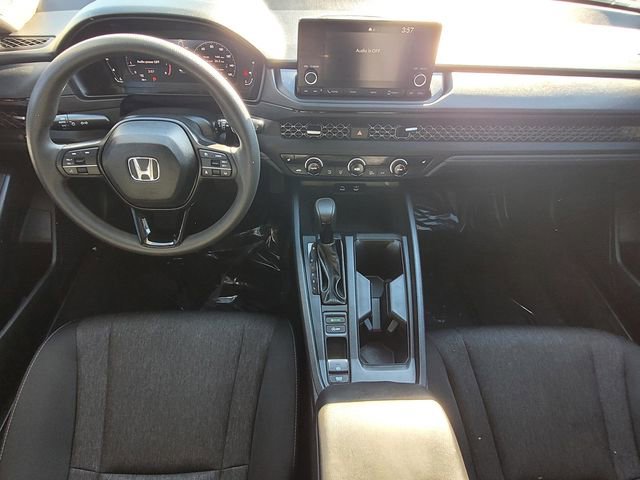 Used 2025 Honda Accord SE image 22