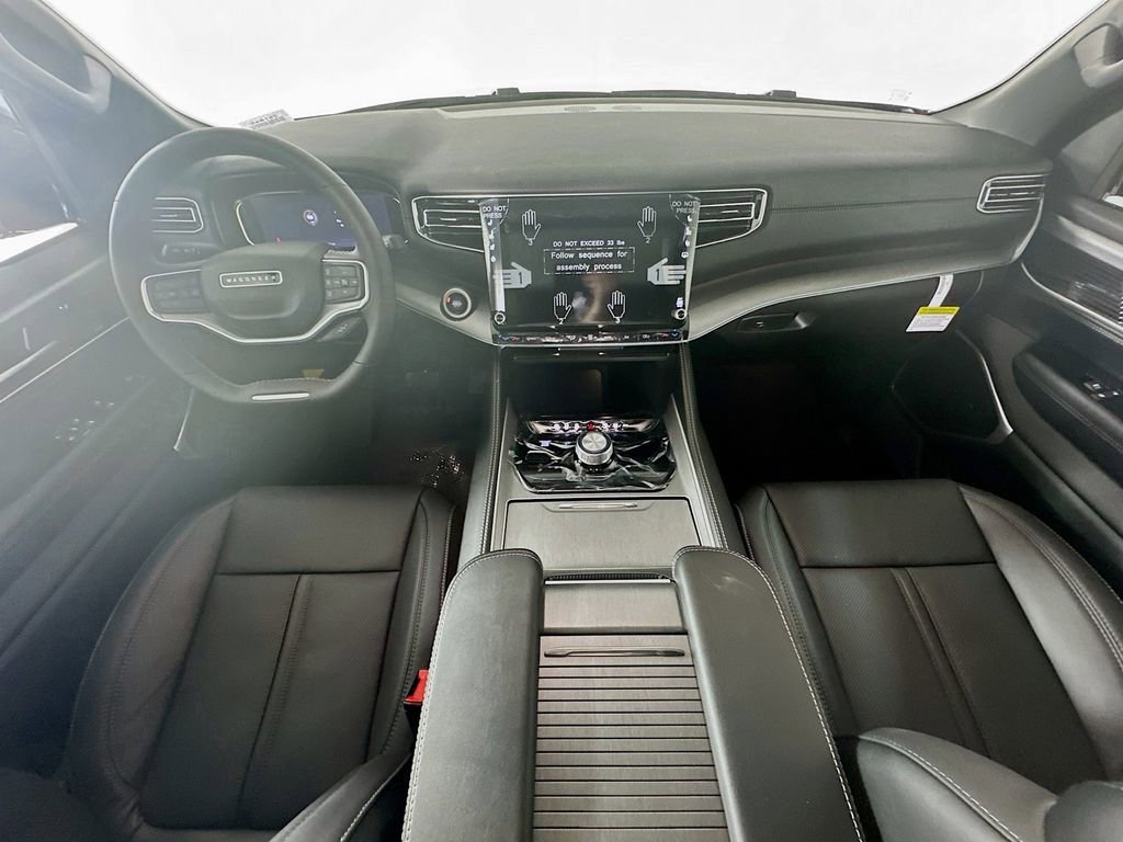 New 2025 Jeep Wagoneer Series II AWD/4WD image 9