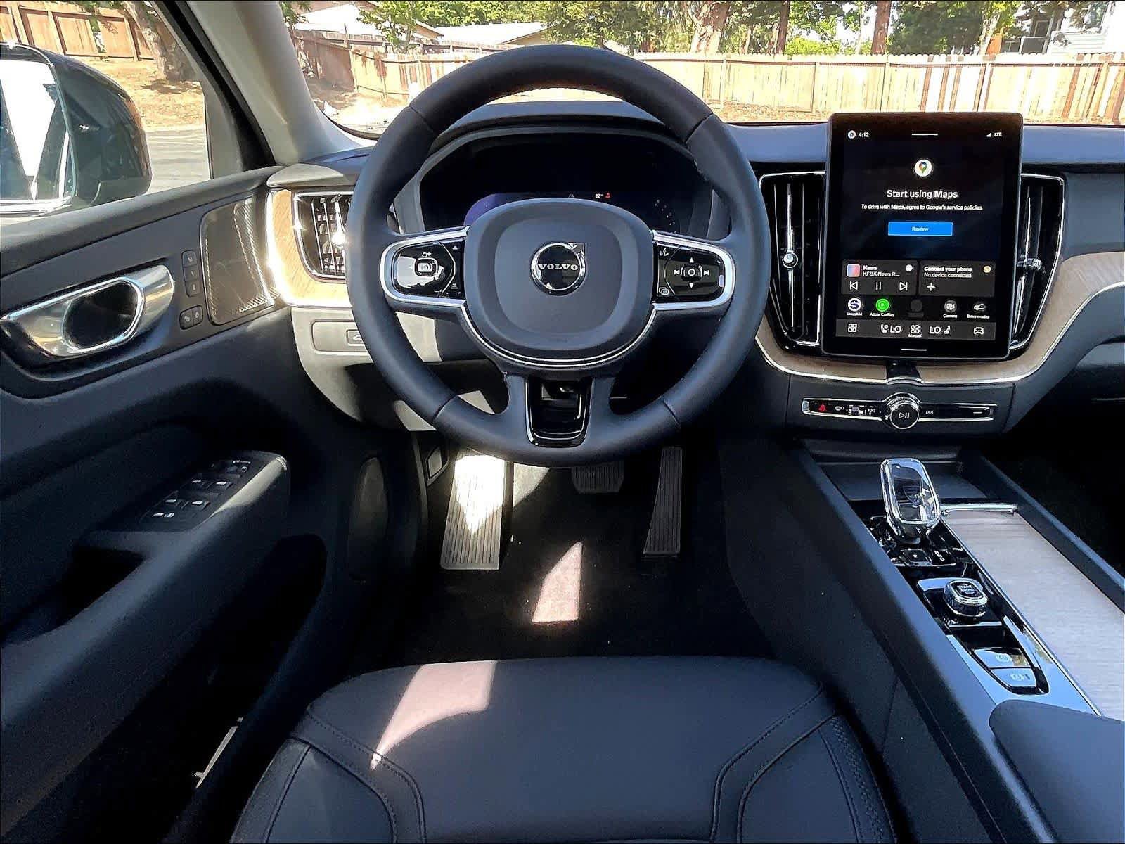 New 2026 Volvo XC60 B5 Plus w/ Protection Package Premier AWD/4WD image 15