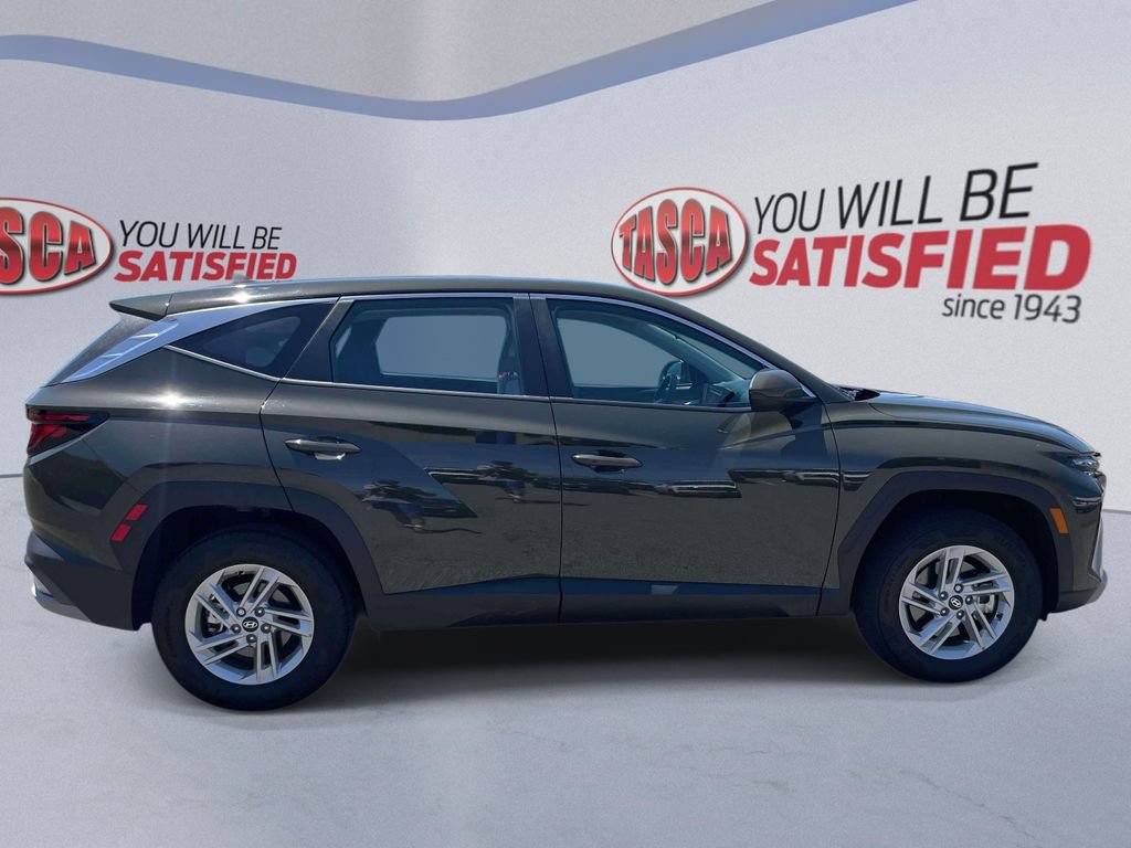 Certified 2025 Hyundai Tucson SE AWD/4WD image 5
