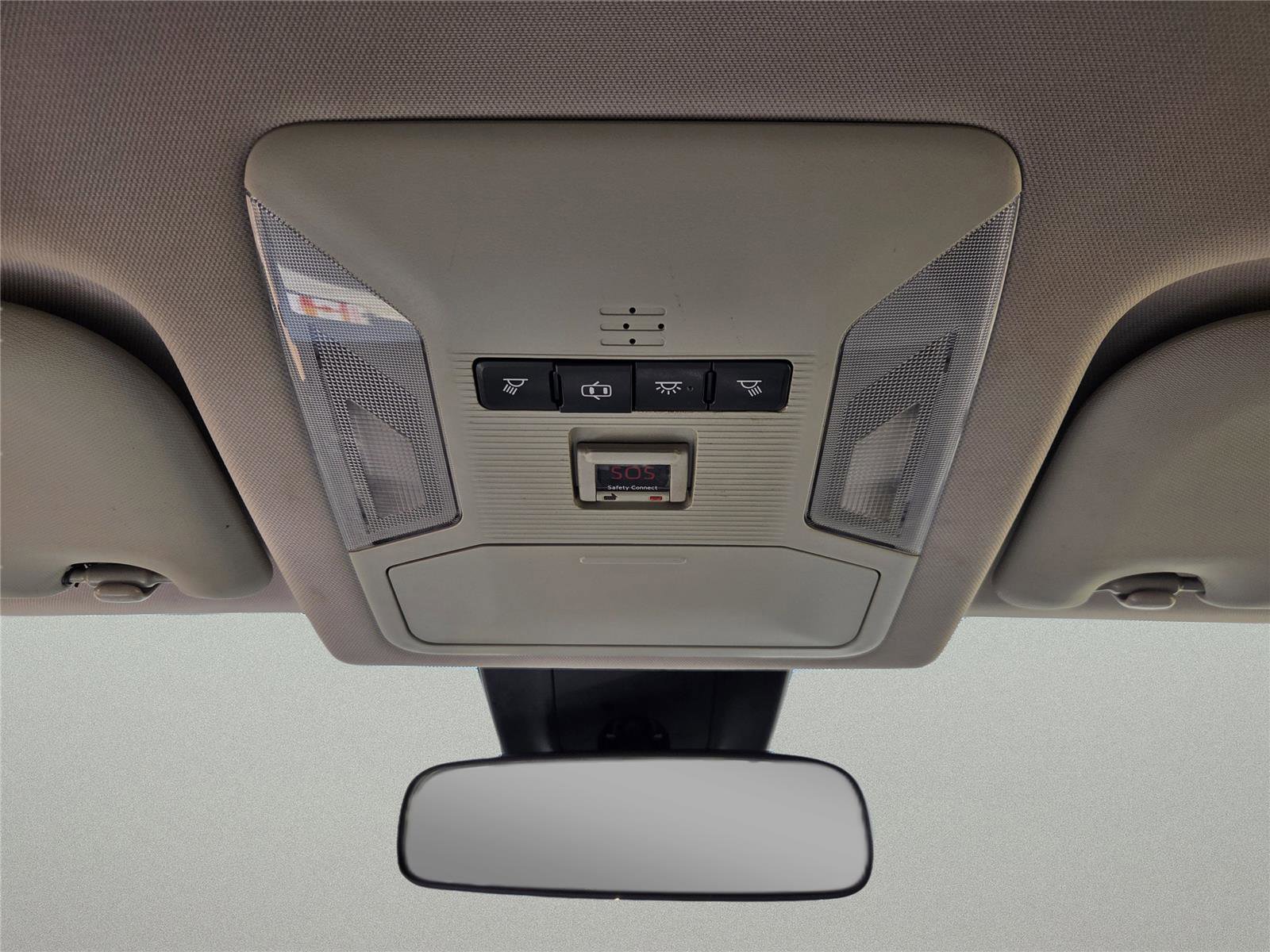 Used 2019 Toyota RAV4 LE image 24