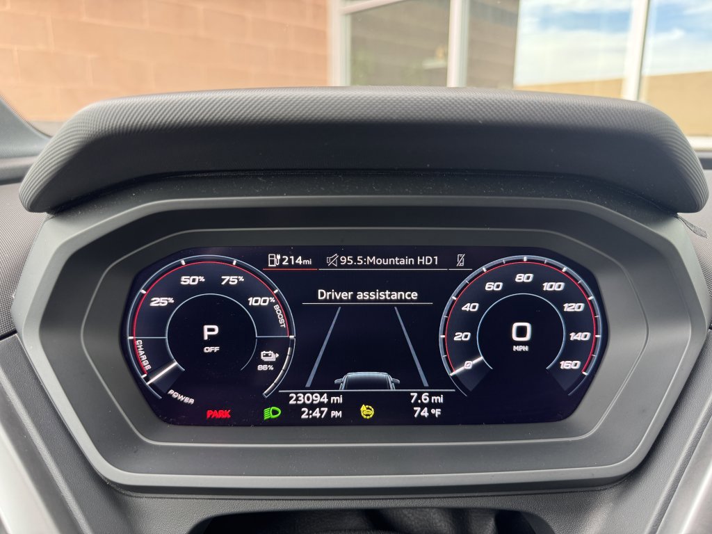 Used 2022 Audi Q4 e-tron Premium Plus w/ Premium Plus image 17