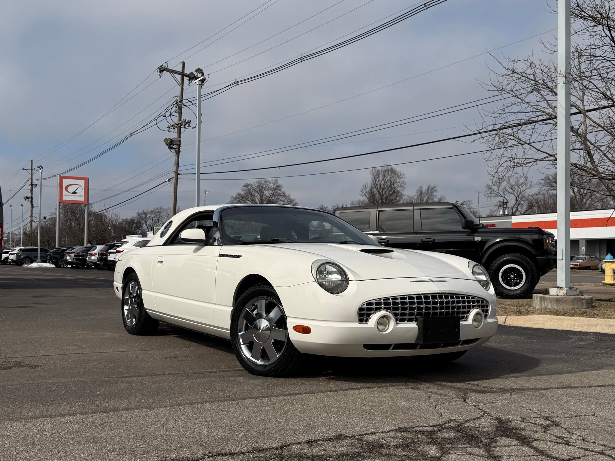 Used 2002 Ford Thunderbird 360° Tour