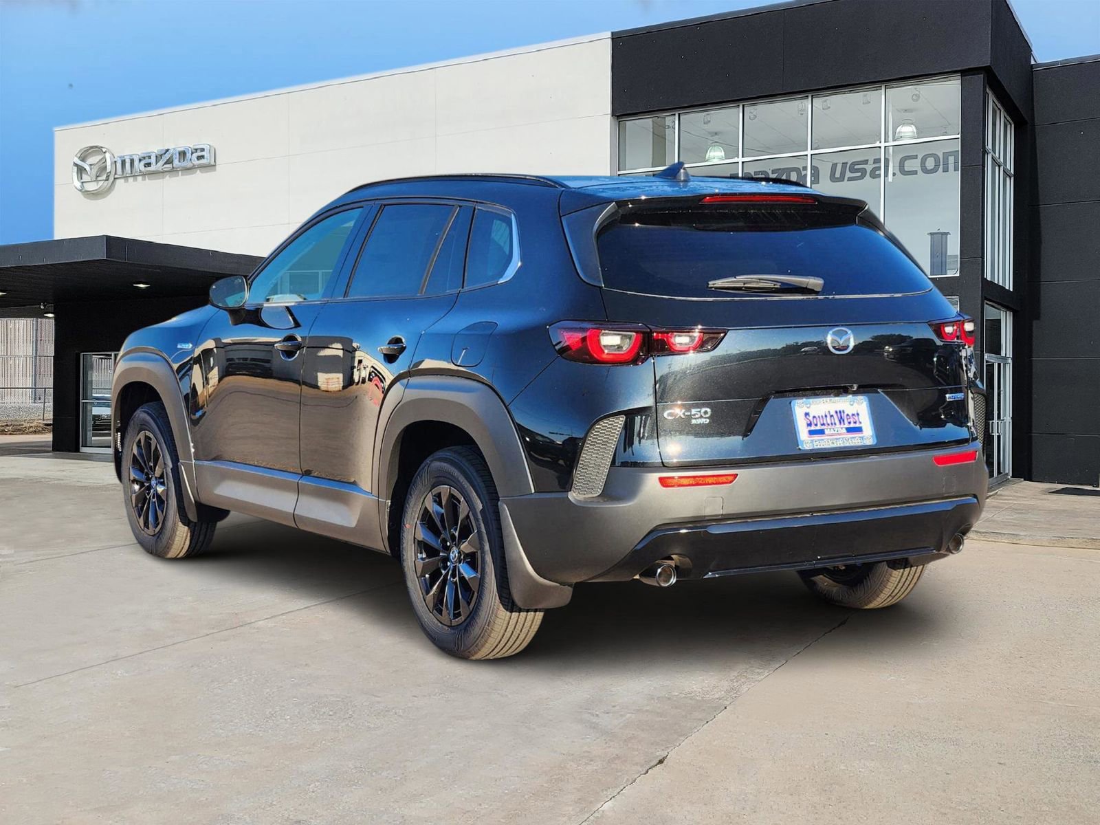 New 2025 MAZDA CX-50 AWD 2.5 Hybrid w/ Weather Package image 4