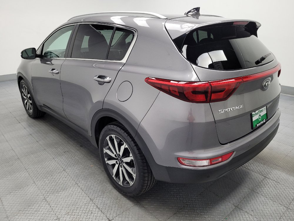 Used 2017 Kia Sportage EX w/ EX Technology Package FWD image 3