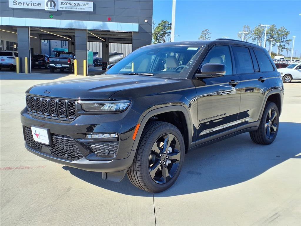 New 2025 Jeep Grand Cherokee Limited w/ Luxury Tech Group II image 3