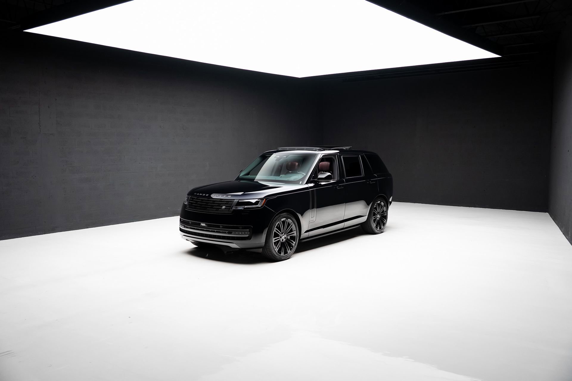Used 2024 Land Rover Range Rover Long Wheelbase Autobiography AWD/4WD image 82
