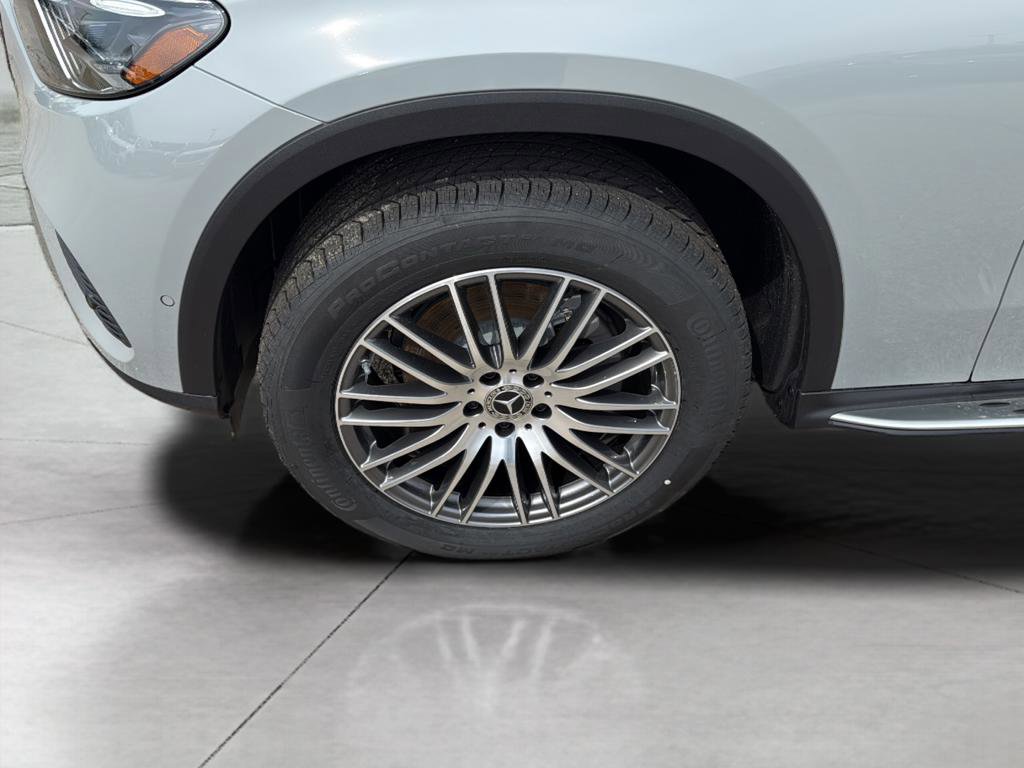 New 2026 Mercedes-Benz GLC 300 4MATIC image 9