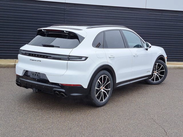 New 2026 Porsche Cayenne GTS AWD/4WD image 7