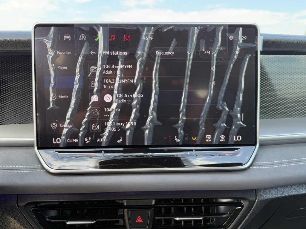 New 2026 Volkswagen Tiguan SE R-Line image 18