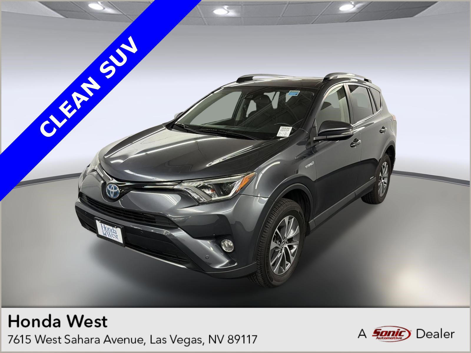 Used 2017 Toyota RAV4 XLE w/ Convenience Package AWD/4WD image 1