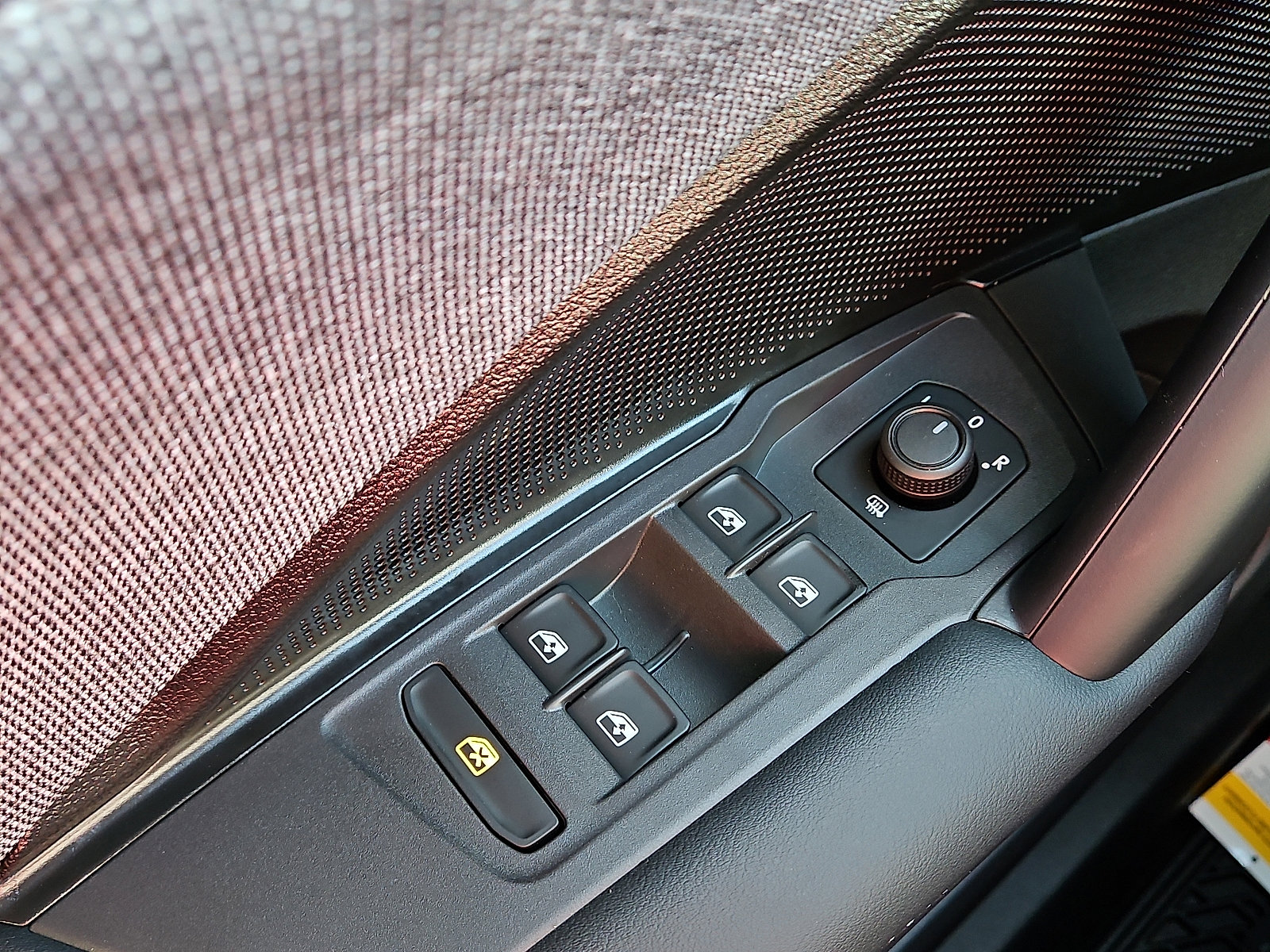 New 2026 Volkswagen Tiguan S image 13