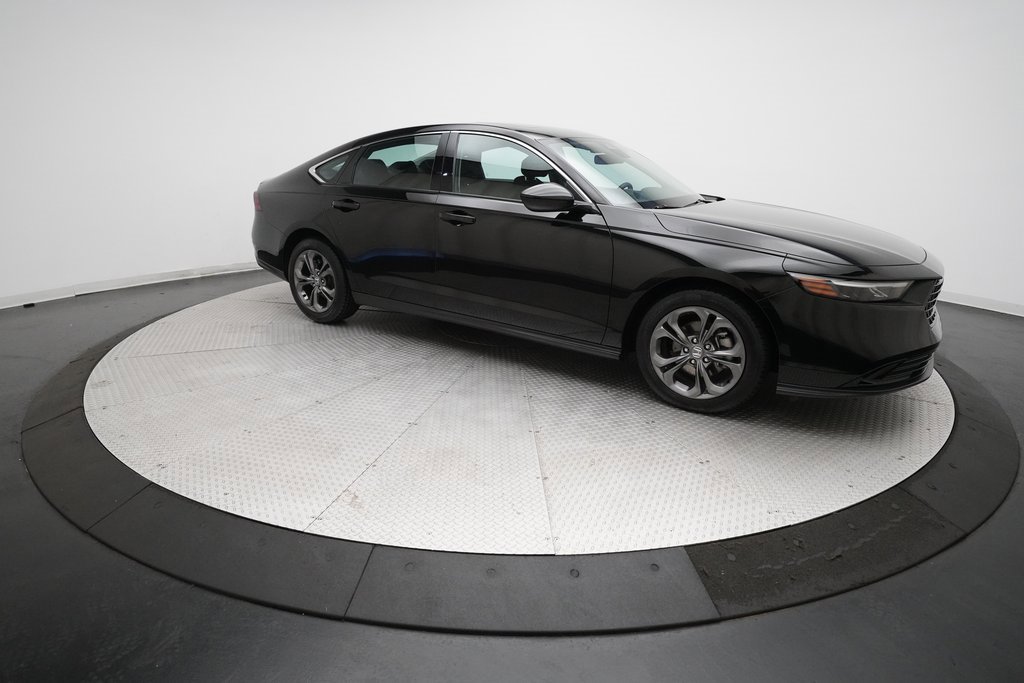 Used 2023 Honda Accord EX image 12