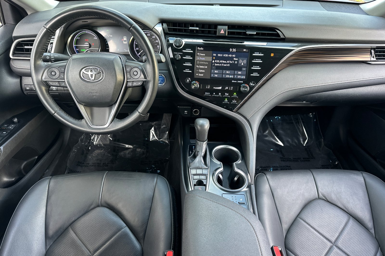 Used 2019 Toyota Camry XLE FWD image 27