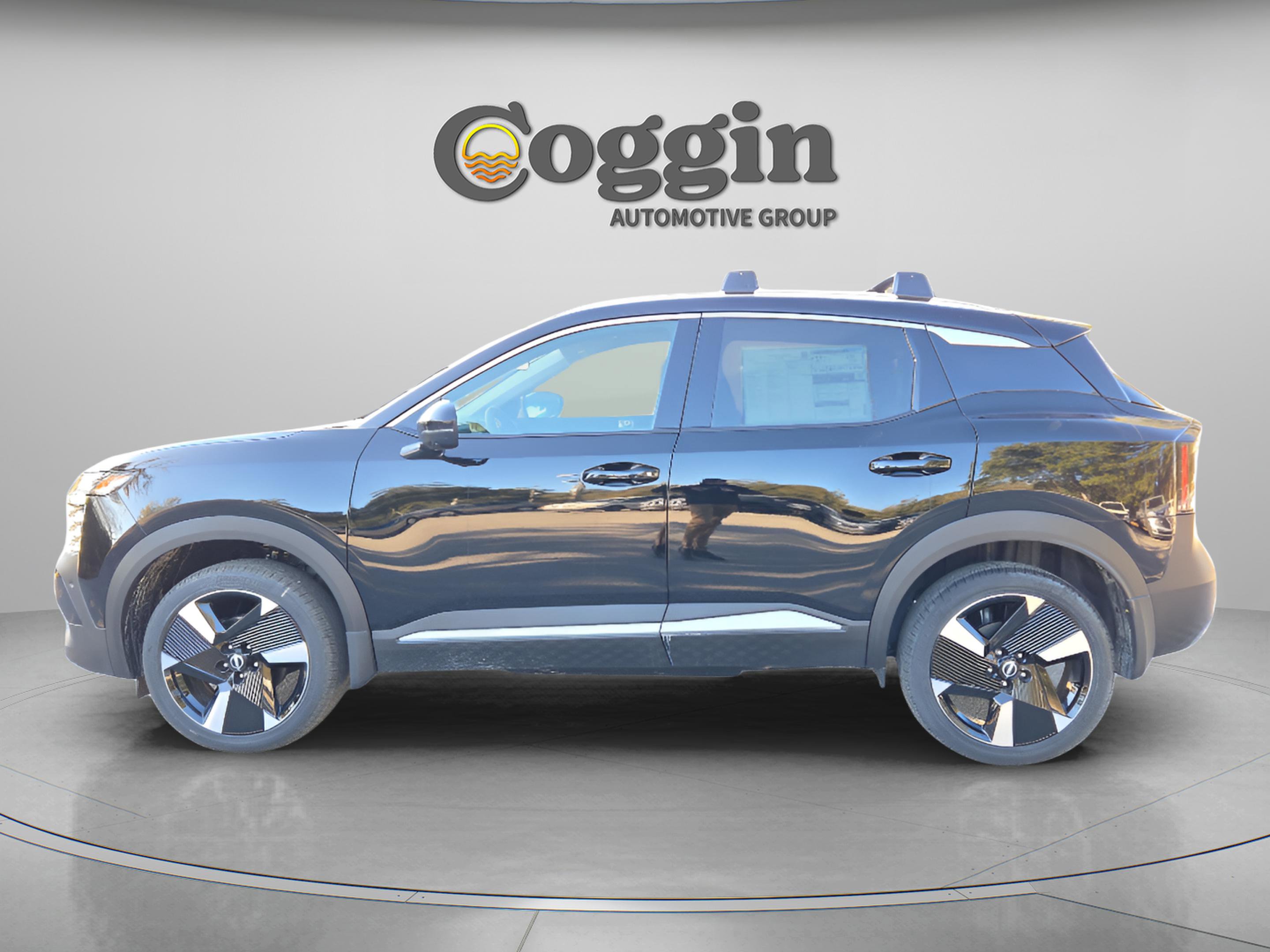 New 2026 Nissan Kicks SR image 3