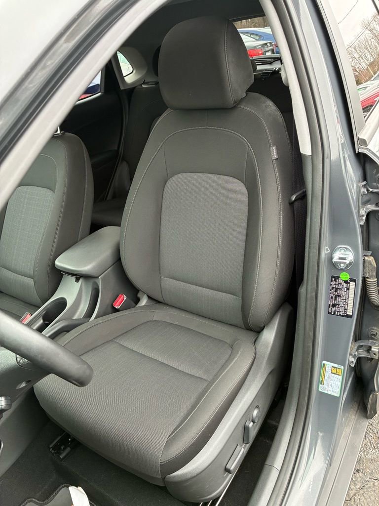 Used 2023 Hyundai Kona SEL w/ Convenience Package image 20