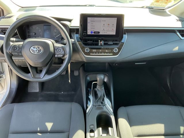 Used 2024 Toyota Corolla LE image 4