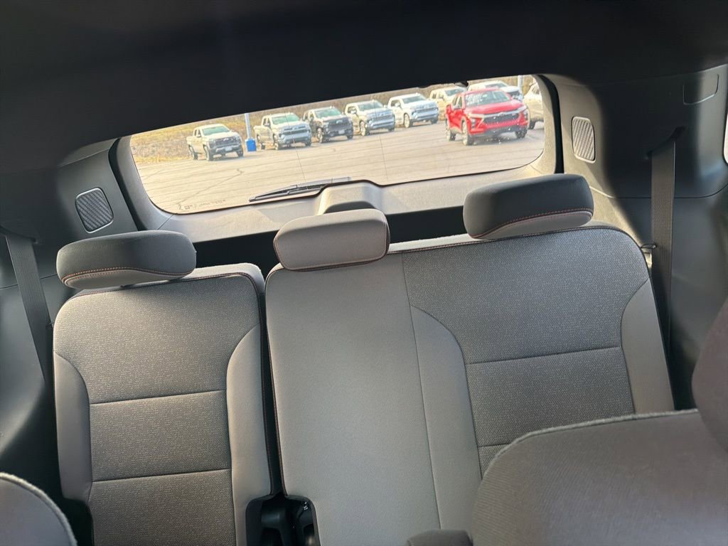 New 2026 Chevrolet Traverse LT w/ Midnight/Sport Edition image 38