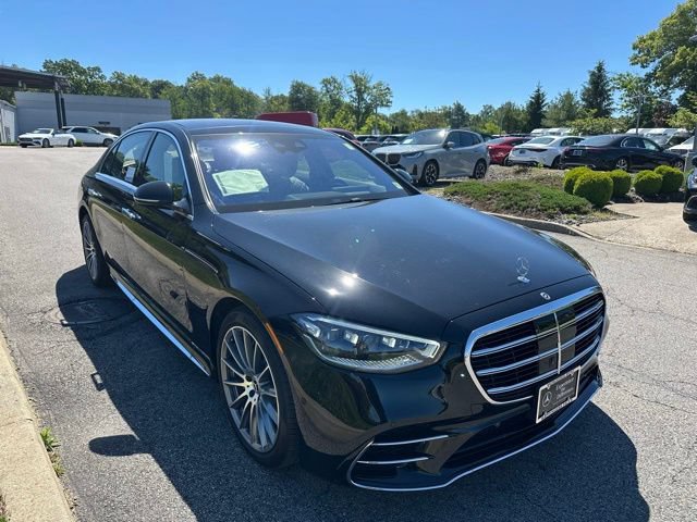 Used 2025 Mercedes-Benz S 580 4MATIC Sedan image 11
