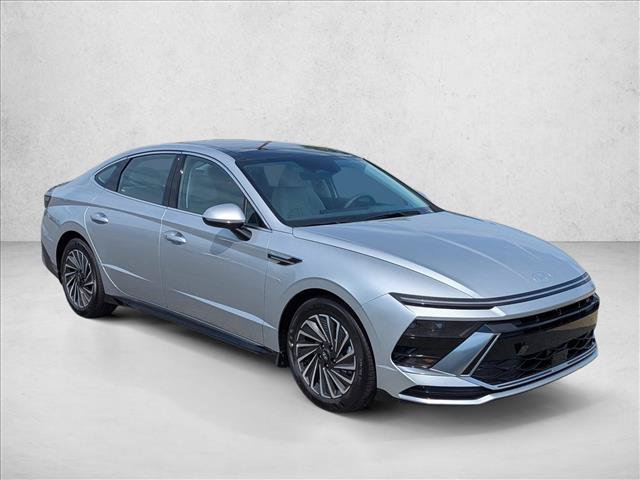 New 2026 Hyundai Sonata SEL FWD image 3