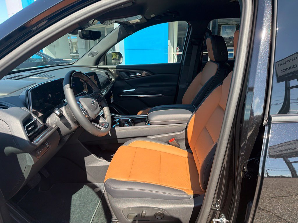 New 2027 Chevrolet Traverse Z71 w/ Enhanced Driving Package AWD/4WD image 28