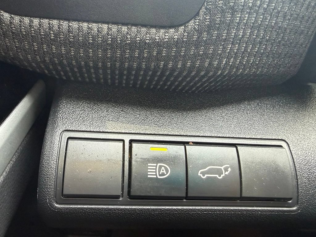 Used 2024 Toyota bZ4X AWD w/ Weather Package image 23