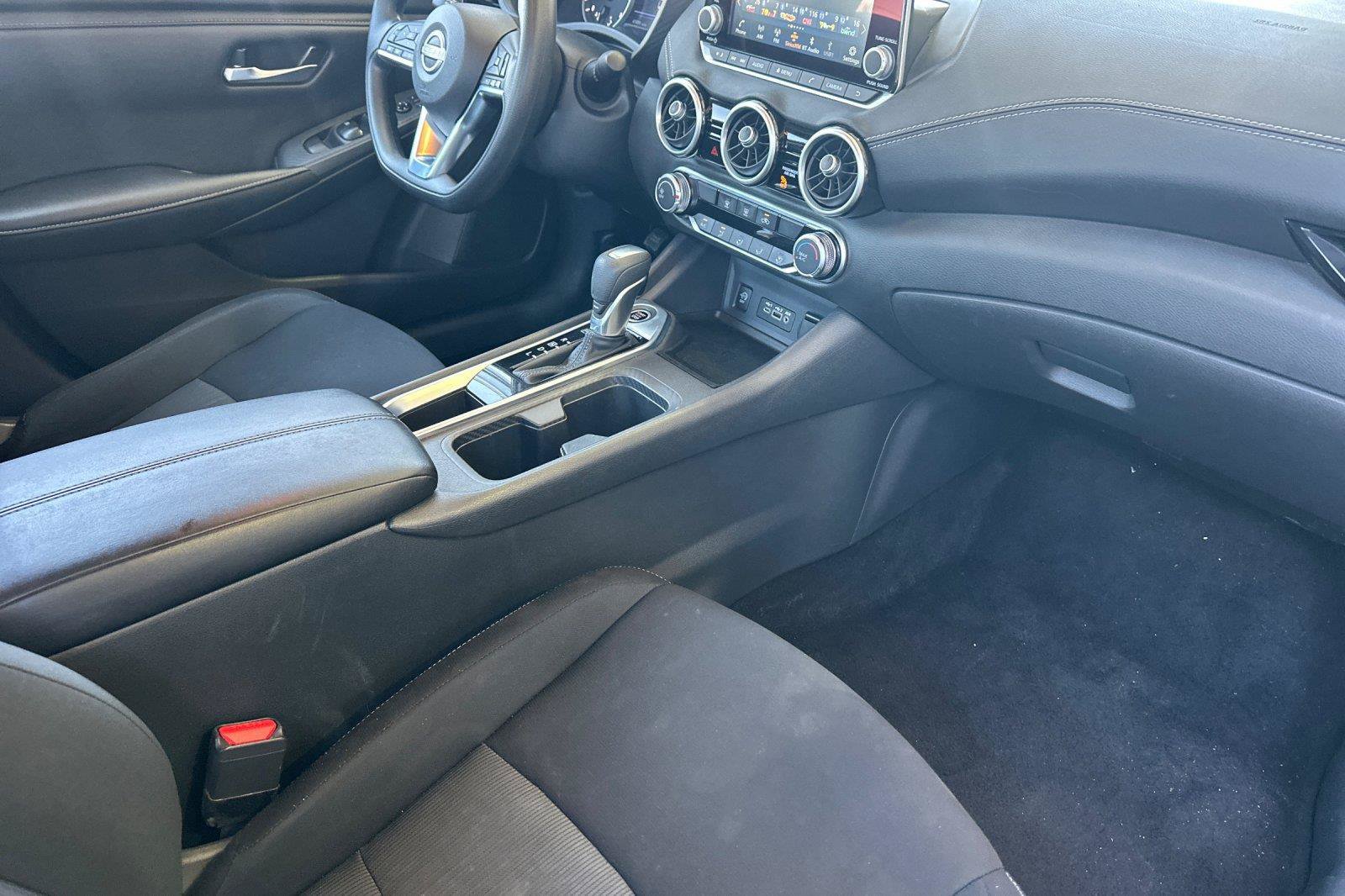 Certified 2025 Nissan Sentra SV FWD image 14