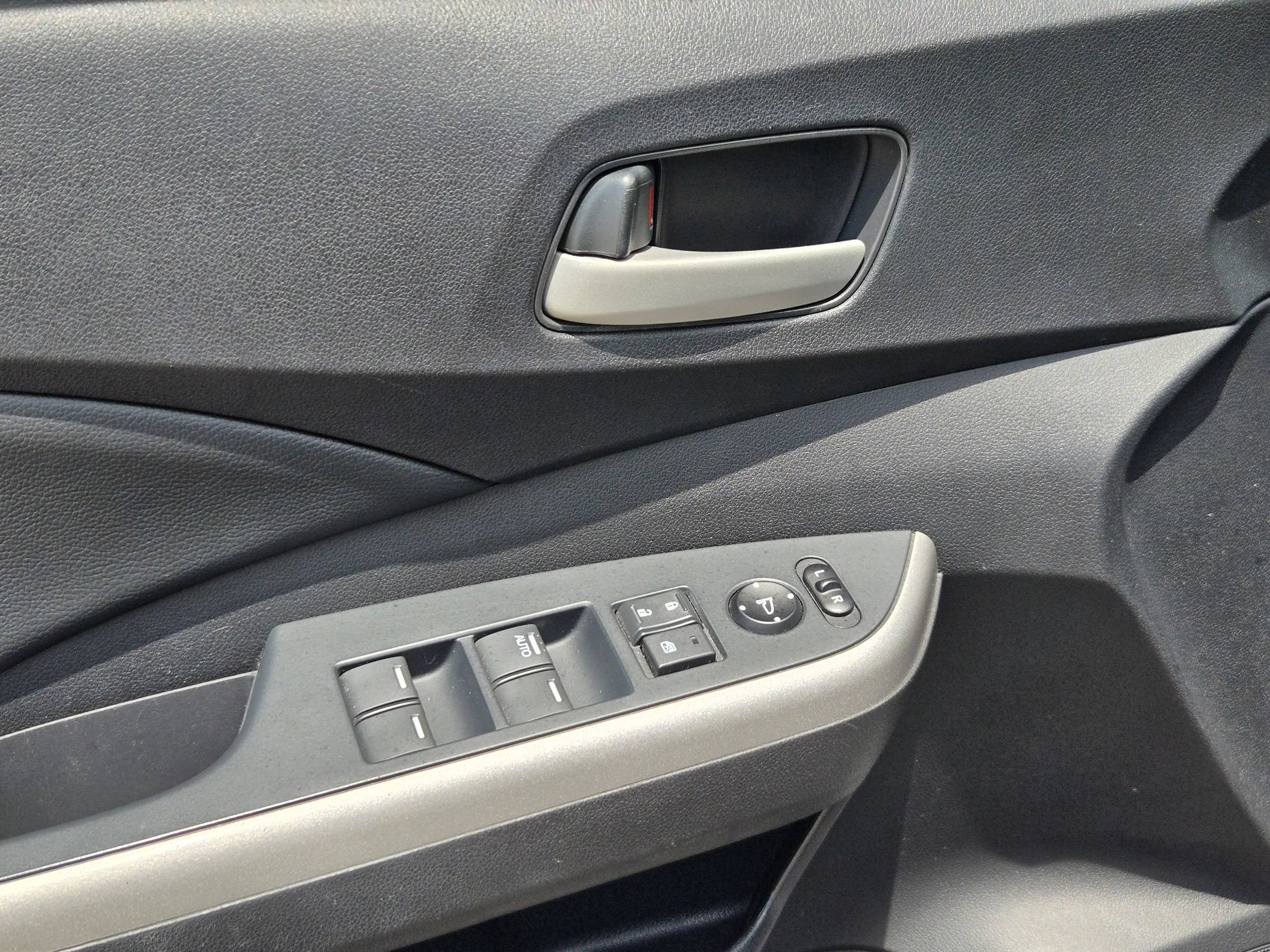 Used 2014 Honda CR-V EX-L image 12