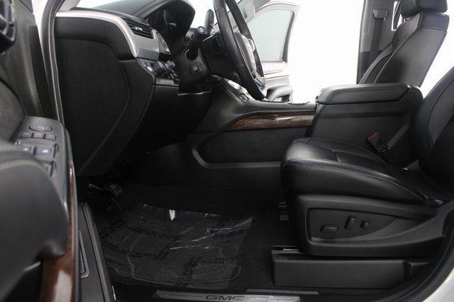 Used 2020 GMC Yukon SLT w/ Graphite Edition image 20