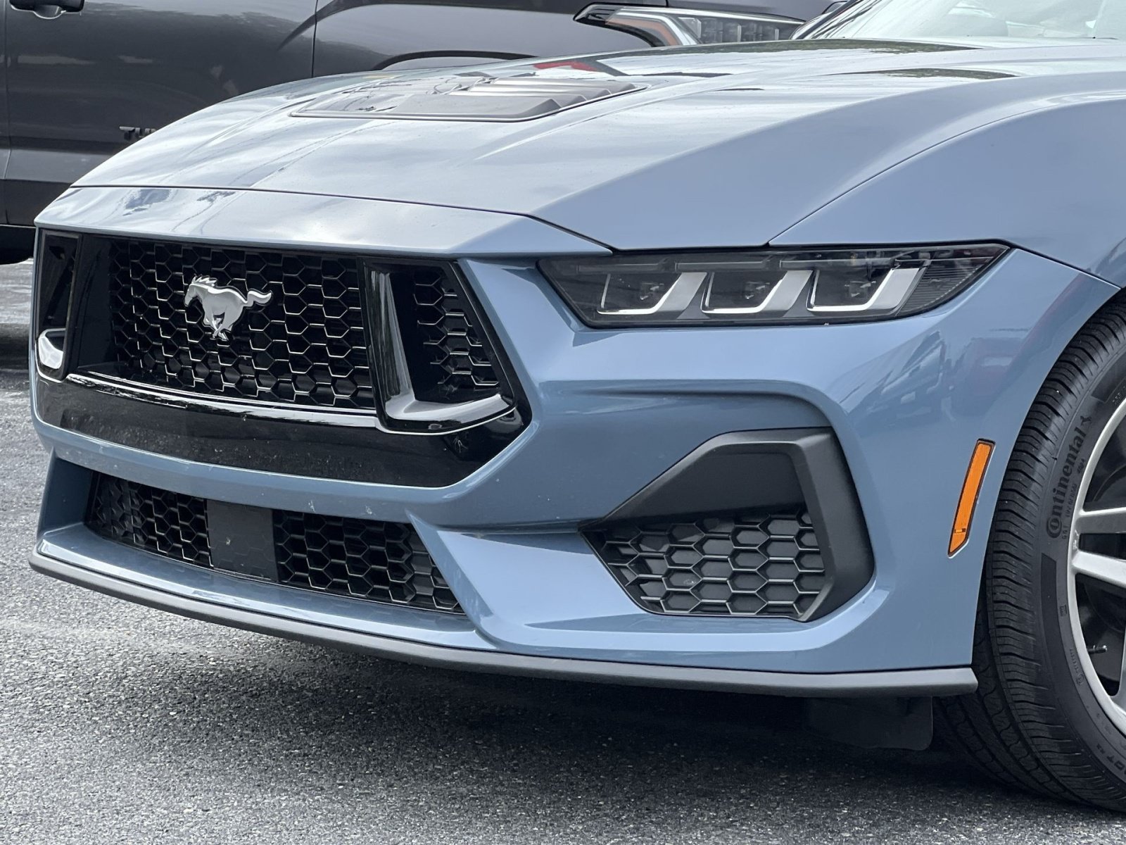 Used 2025 Ford Mustang GT Premium RWD image 27