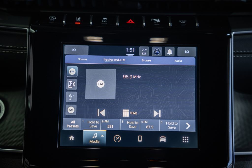 New 2026 Jeep Grand Cherokee L Laredo w/ Trailer Tow Package AWD/4WD image 20