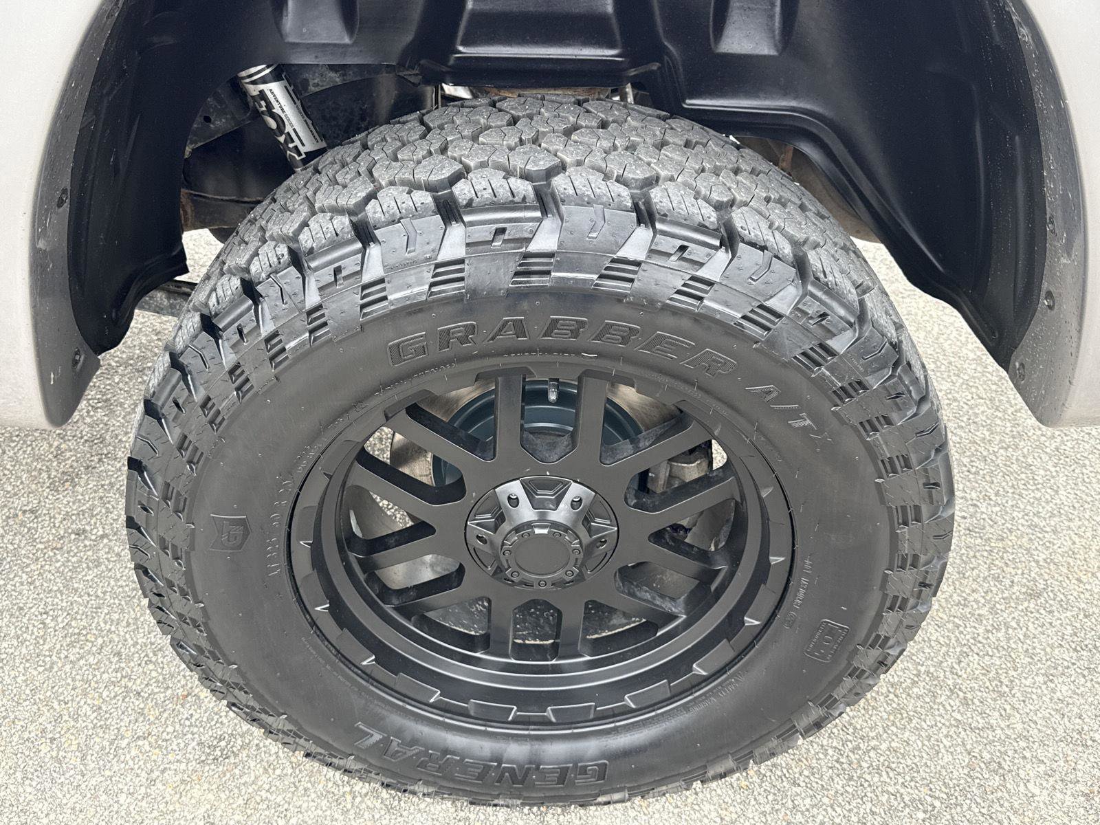 Used 2022 RAM 1500 Big Horn w/ Night Edition AWD/4WD image 10