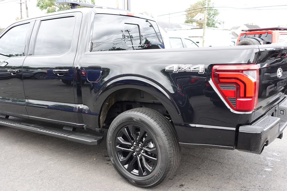 Used 2024 Ford F150 Lariat w/ Equipment Group 502A High AWD/4WD image 9