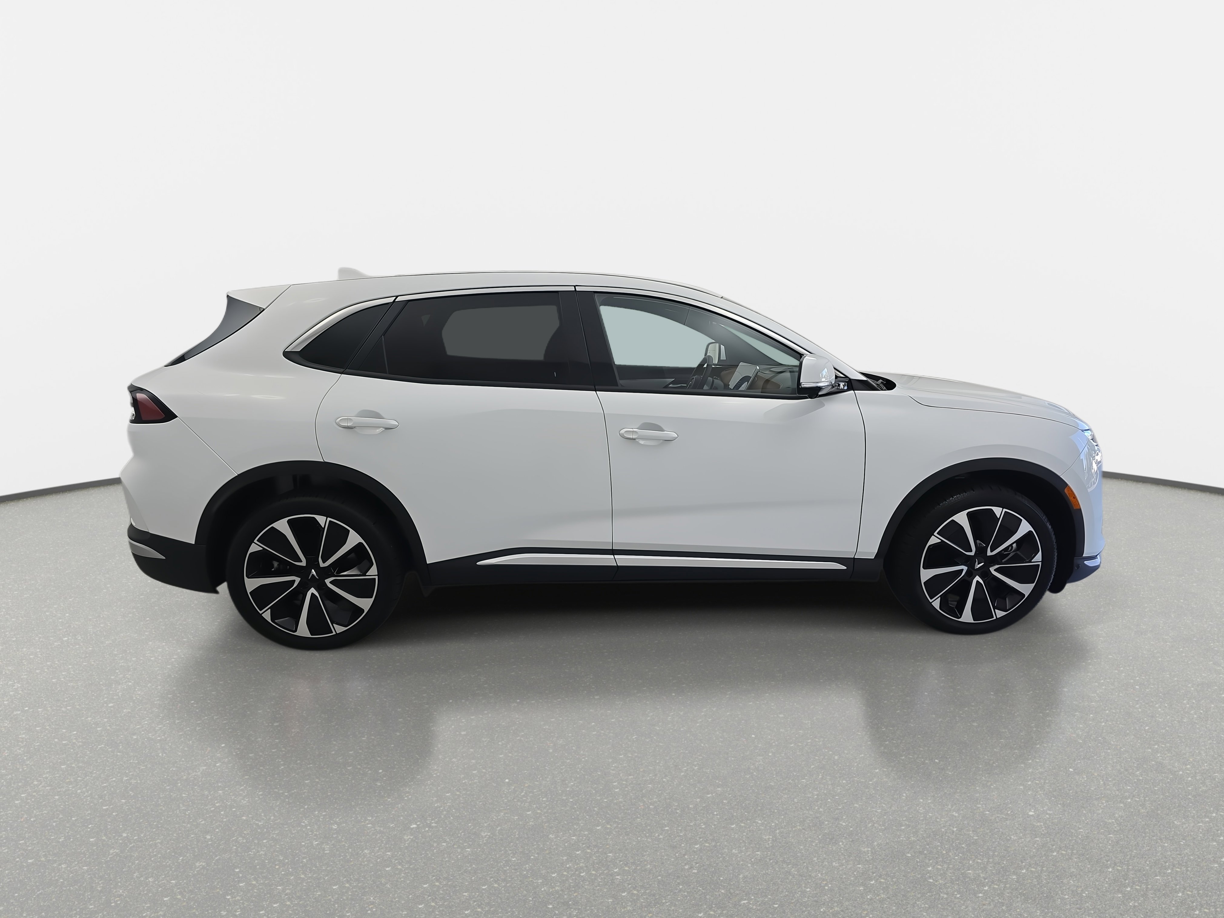 New 2025 VinFast VF 8 Plus image 4