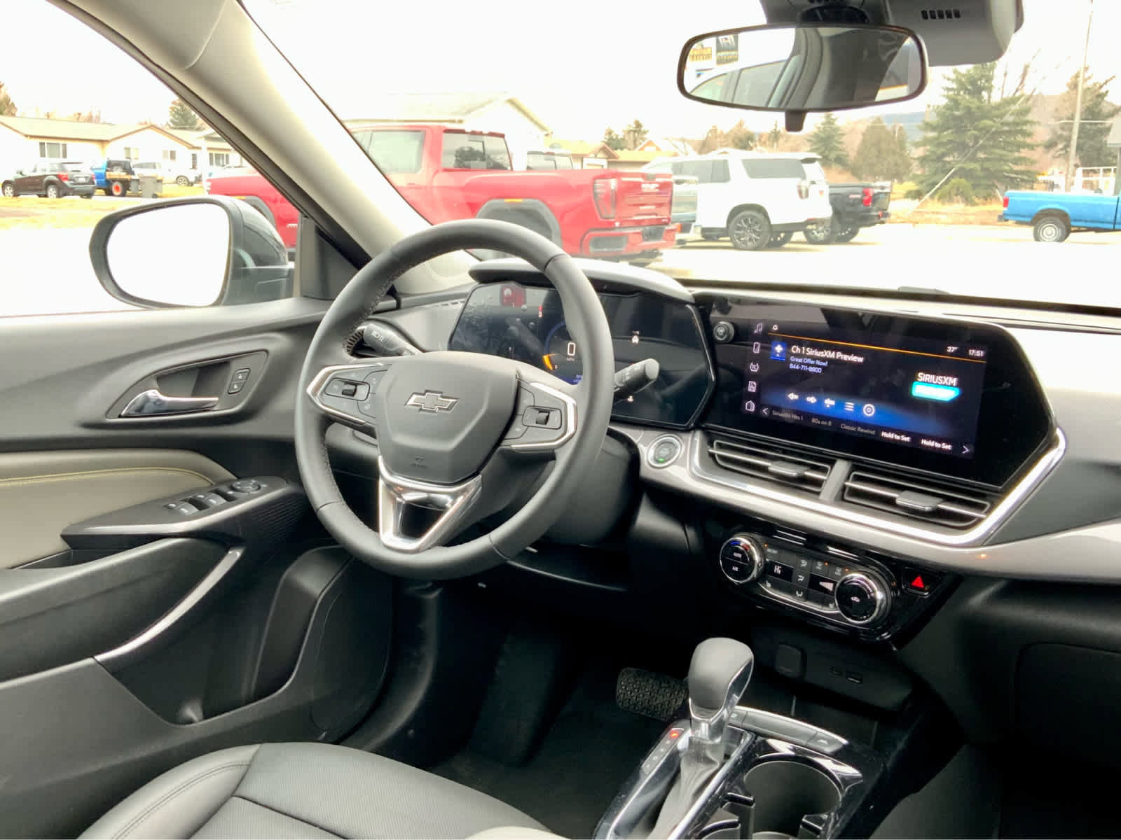 Certified 2025 Chevrolet Trax ACTIV image 32