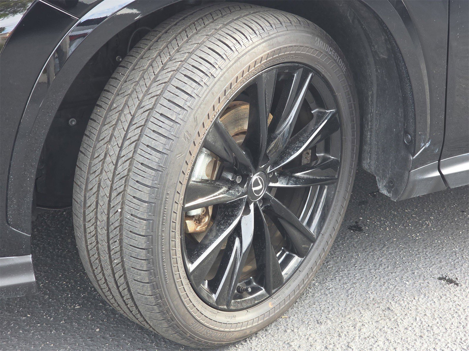 Used 2024 Lexus NX 450h+ F Sport image 28