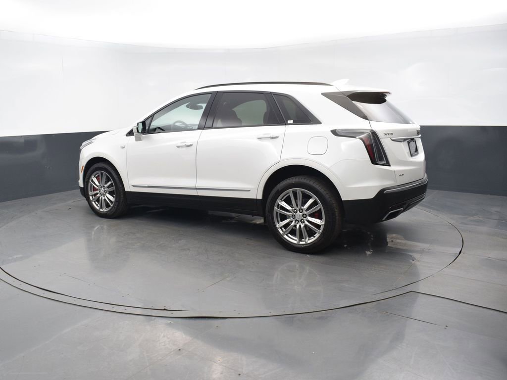 Certified 2023 Cadillac XT5 Sportv image 3