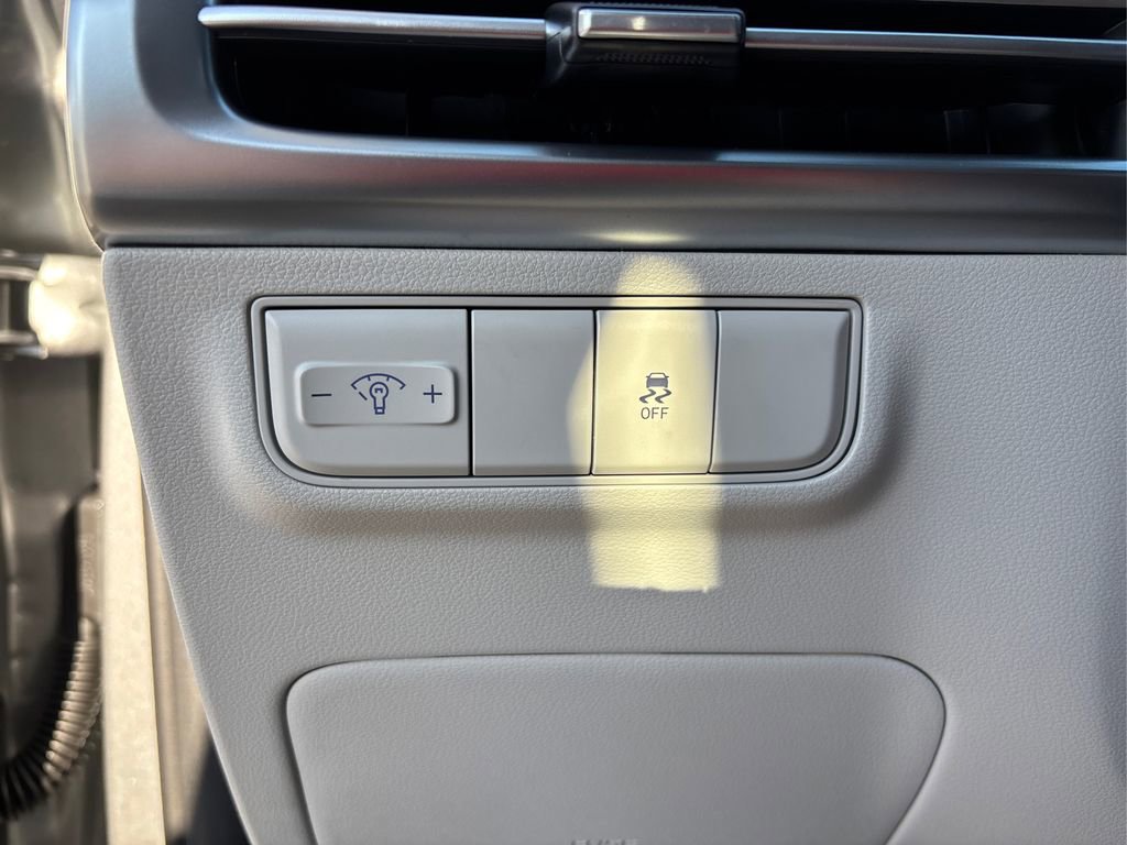 New 2026 Hyundai Tucson SE image 35