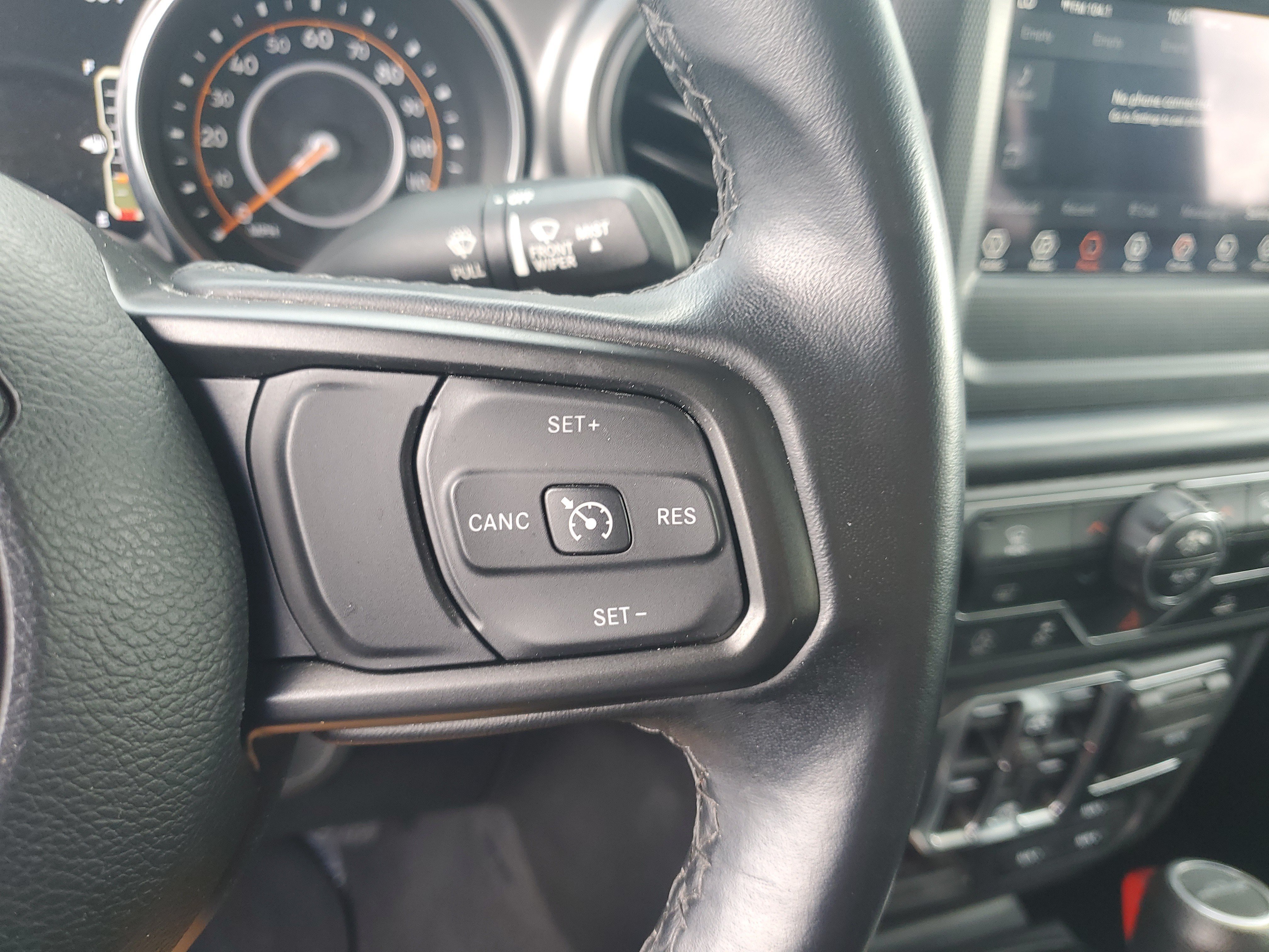 Used 2021 Jeep Gladiator Sport AWD/4WD image 17