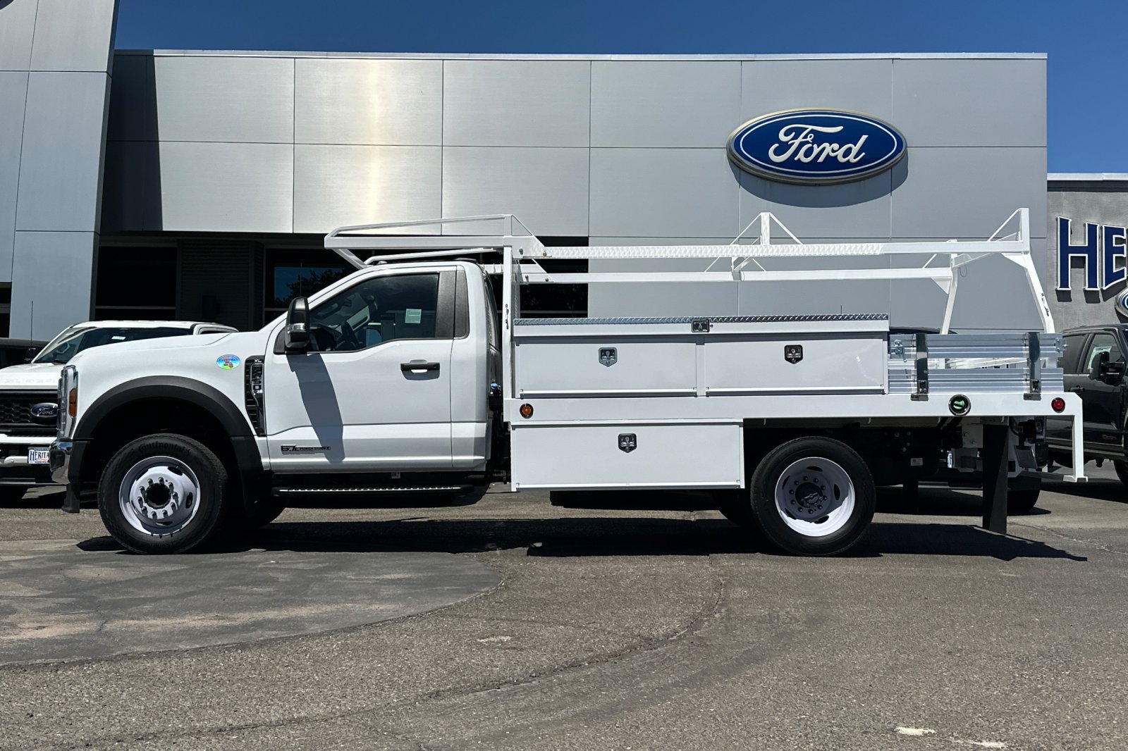 New 2024 Ford F450 XL w/ XL Chrome Package RWD image 7