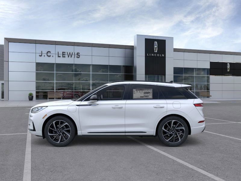 New 2025 Lincoln Corsair Grand Touring image 4