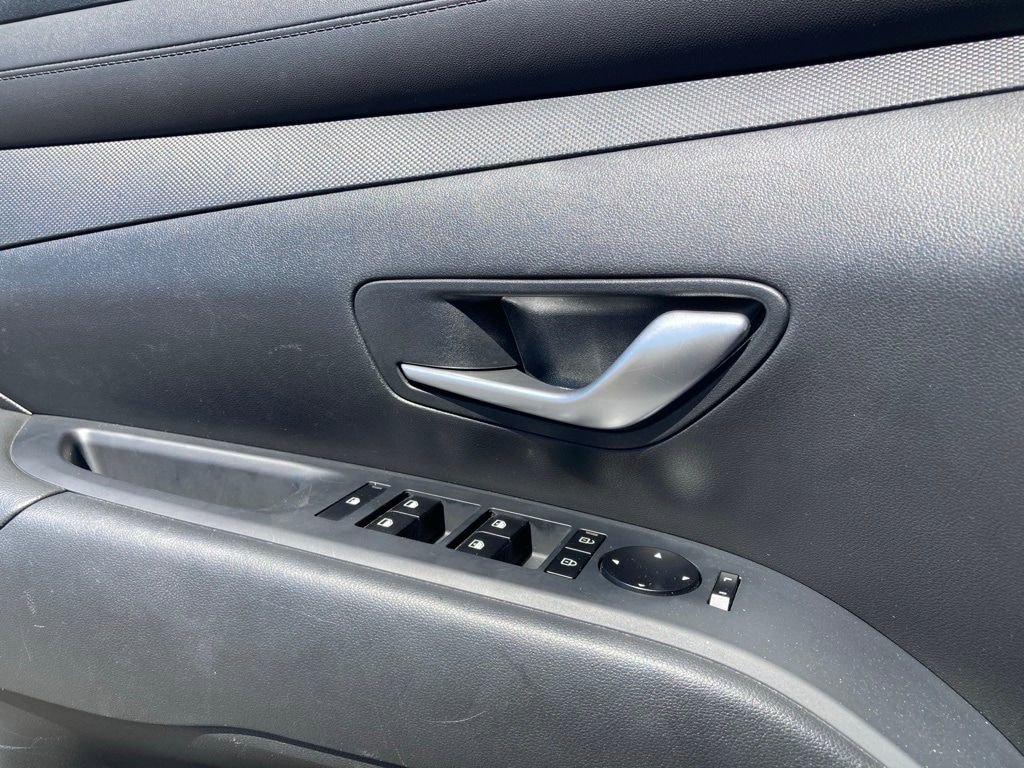 Used 2025 Hyundai Tucson SEL image 11