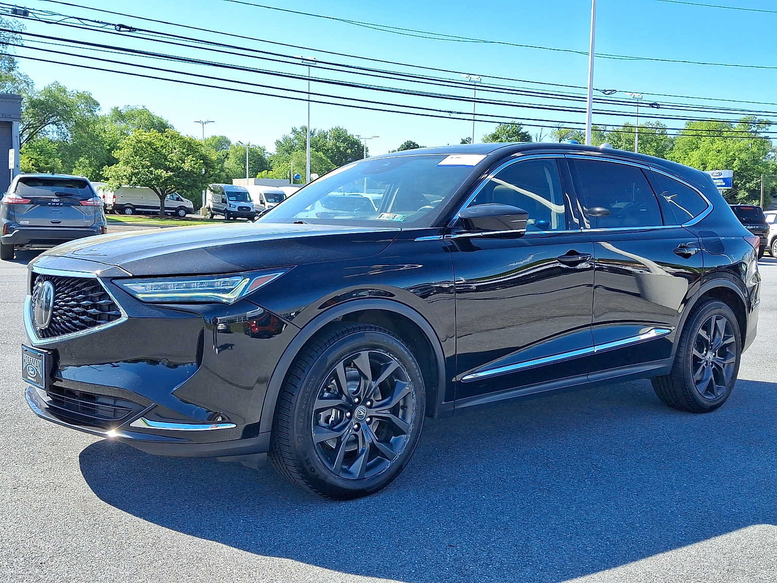 Used 2022 Acura MDX w/ Technology Package AWD/4WD image 3