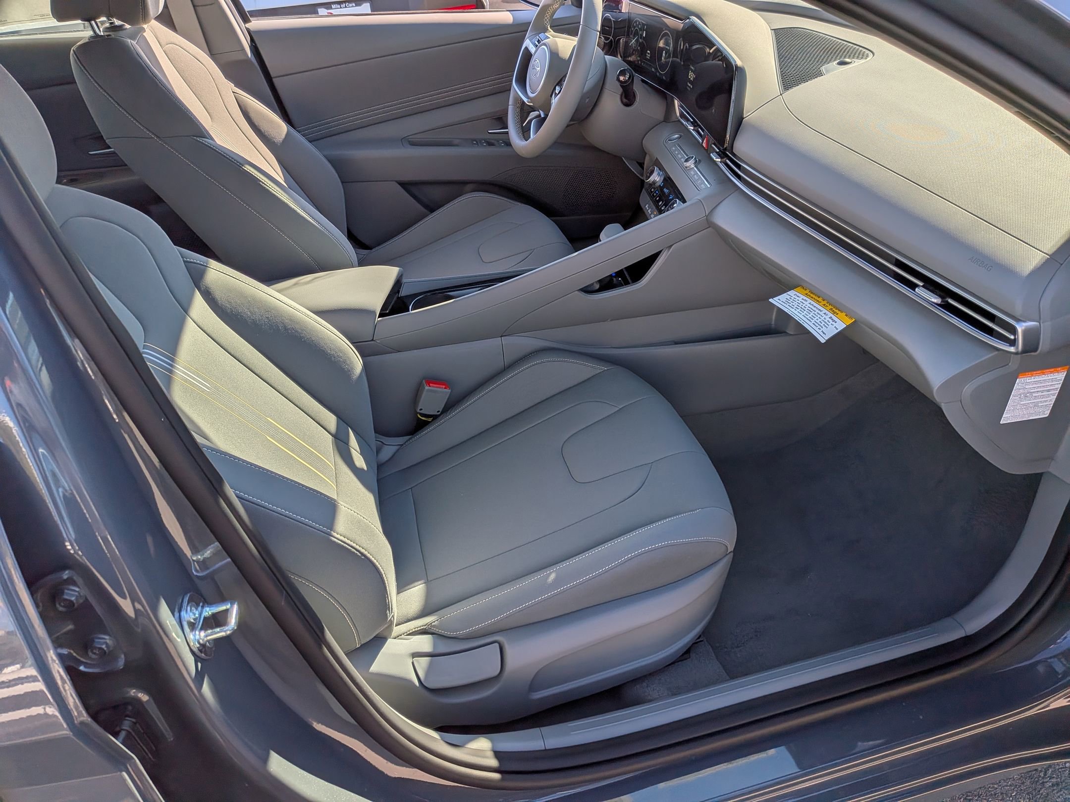 New 2026 Hyundai Elantra Sport FWD image 24