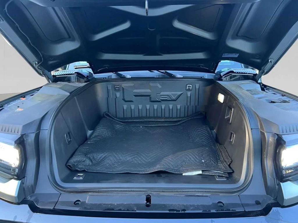 Used 2024 GMC Hummer EV 3X image 45