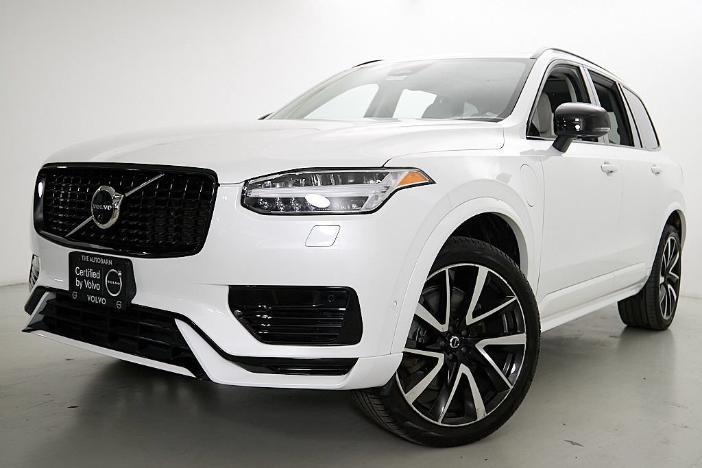 Used 2023 Volvo XC90 T8 Plus w/ Protection Package Premier AWD/4WD image 2
