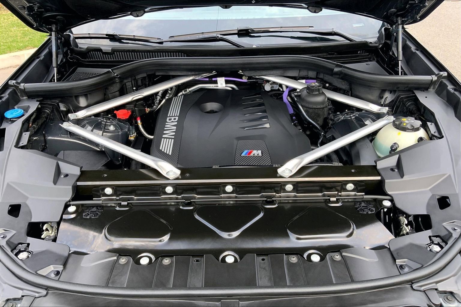 Used 2026 BMW X6 xDrive40i w/ Climate Comfort Package image 29