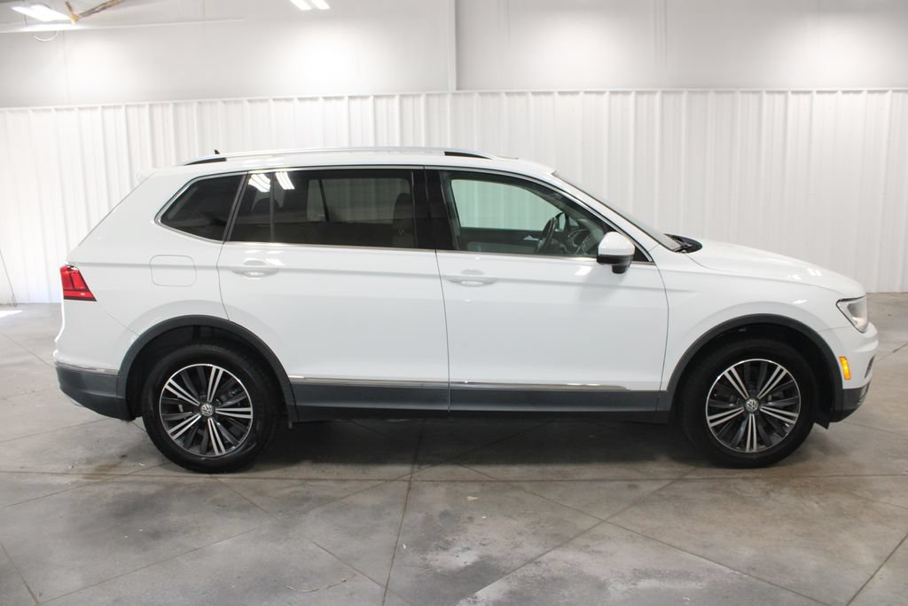 Used 2019 Volkswagen Tiguan SEL FWD image 10